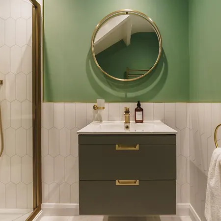 Willow Rise, The Old Bank House *